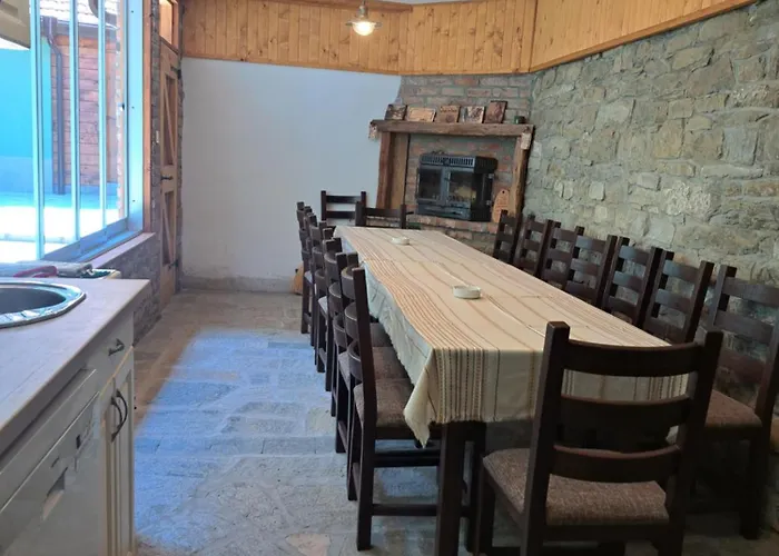 Dom wakacyjny зеления осъм Osam Cziflik